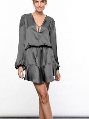 NWT Karina Grimaldi Ariana Silk Mini Dress Navy lace sleeve Medium